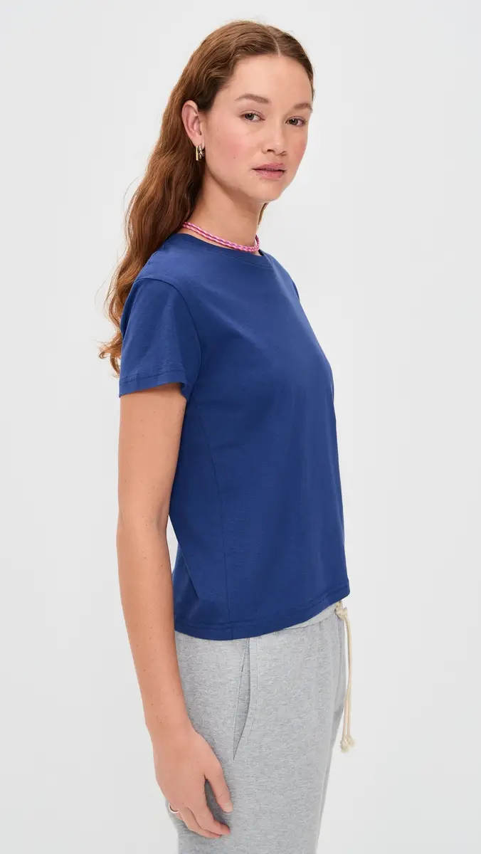 Hommegirls Homme Girls x Fruit of The Loom Classic Tee | Thumbnail 4 Hommegirls Homme Girls x Fruit of The Loom Classic Tee | Thumbnail 4