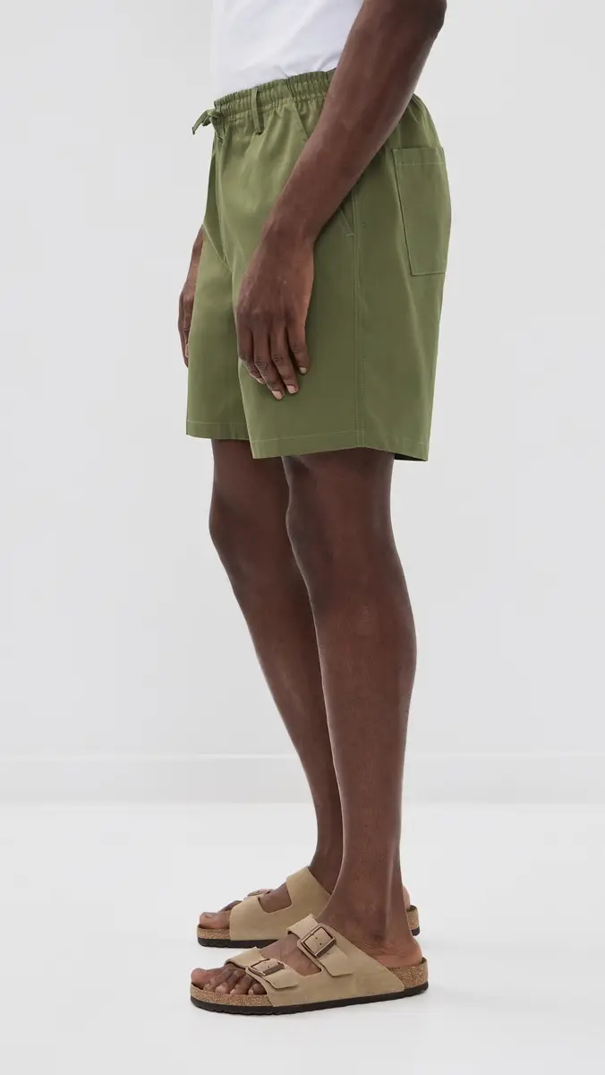Bather Cotton Herringbone Leisure Shorts 7 Olive | Thumbnail 4 Bather Cotton Herringbone Leisure Shorts 7 Olive | Thumbnail 4