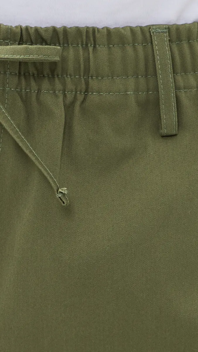 Bather Cotton Herringbone Leisure Shorts 7 Olive | Thumbnail 6 Bather Cotton Herringbone Leisure Shorts 7 Olive | Thumbnail 6