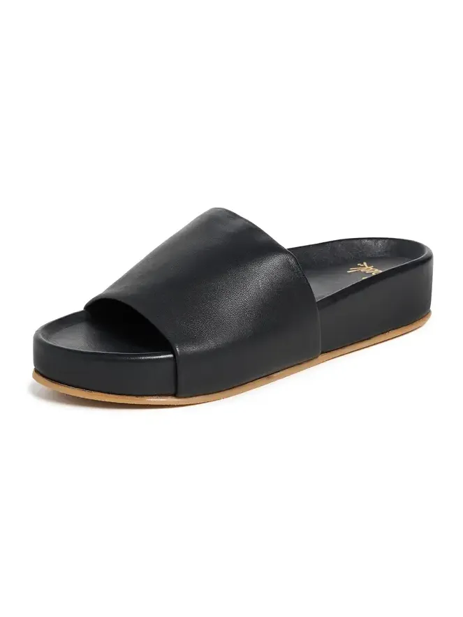 beek Pelican Sandals