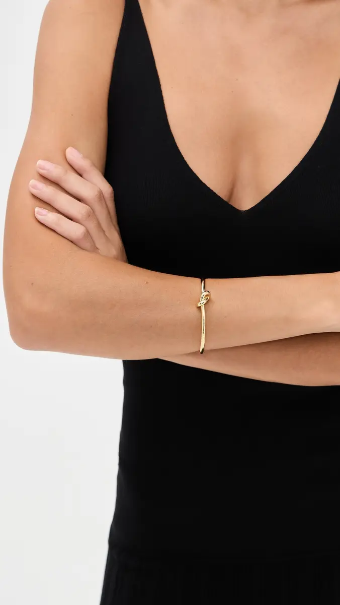 SHASHI Knot Bracelet Cuff Gold One Size | Thumbnail 3