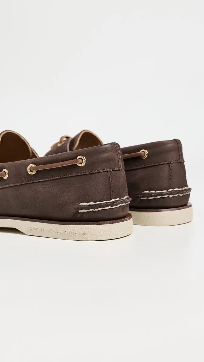 Sperry Gold Cup Authentic Original 2 Eye Nubuck Boat Shoes | Thumbnail 3 Sperry Gold Cup Authentic Original 2 Eye Nubuck Boat Shoes | Thumbnail 3