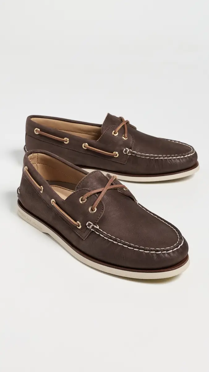 Sperry Gold Cup Authentic Original 2 Eye Nubuck Boat Shoes | Thumbnail 4 Sperry Gold Cup Authentic Original 2 Eye Nubuck Boat Shoes | Thumbnail 4