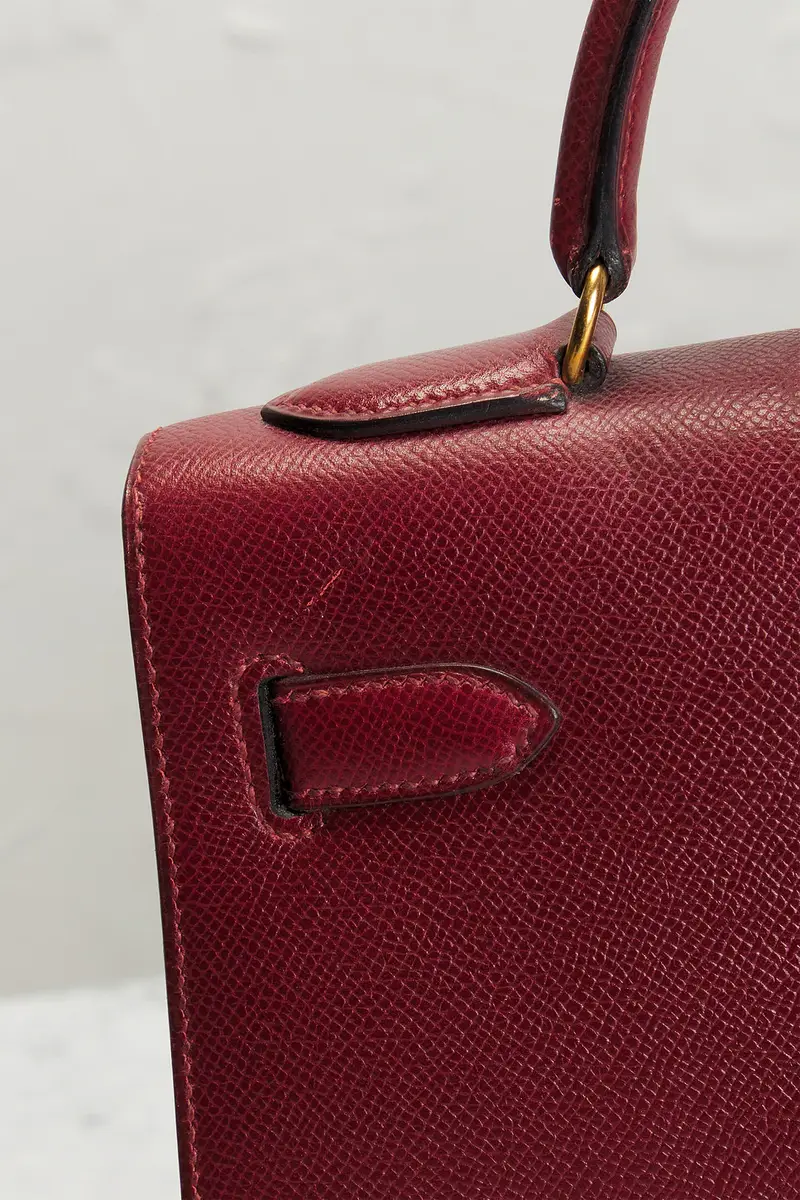 HERMÈS Courchevel Kelly 28 Handbag | Thumbnail 8 HERMÈS Courchevel Kelly 28 Handbag | Thumbnail 8