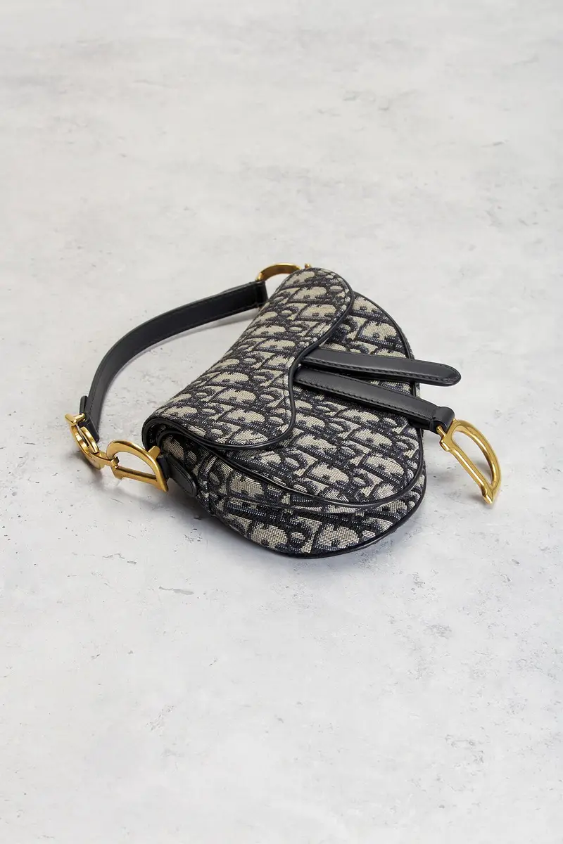 Dior Trotter Oblique Saddle Bag | Thumbnail 4 Dior Trotter Oblique Saddle Bag | Thumbnail 4