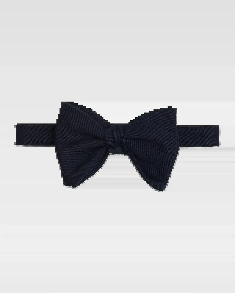 dunhill Men's Large Mulberry Silk Bow Tie | Thumbnail 2