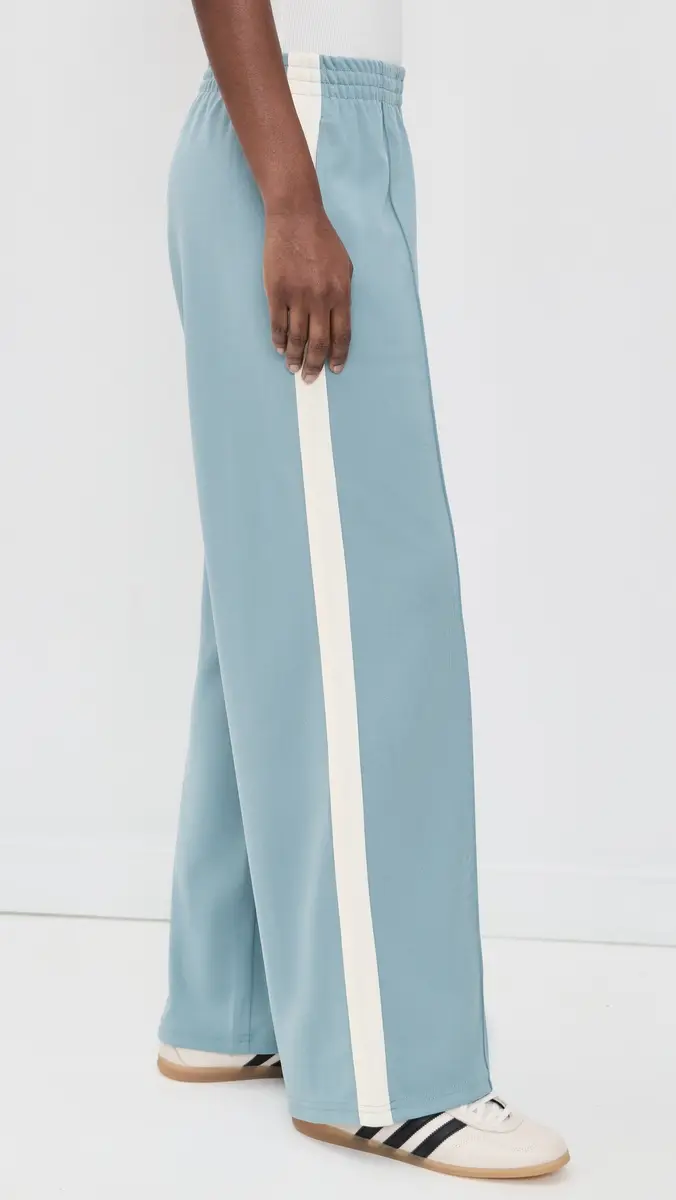 THE GREAT. The Wide Leg Track Pants Robin Blue | Thumbnail 4 THE GREAT. The Wide Leg Track Pants Robin Blue | Thumbnail 4