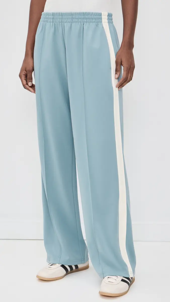THE GREAT. The Wide Leg Track Pants Robin Blue | Thumbnail 5 THE GREAT. The Wide Leg Track Pants Robin Blue | Thumbnail 5