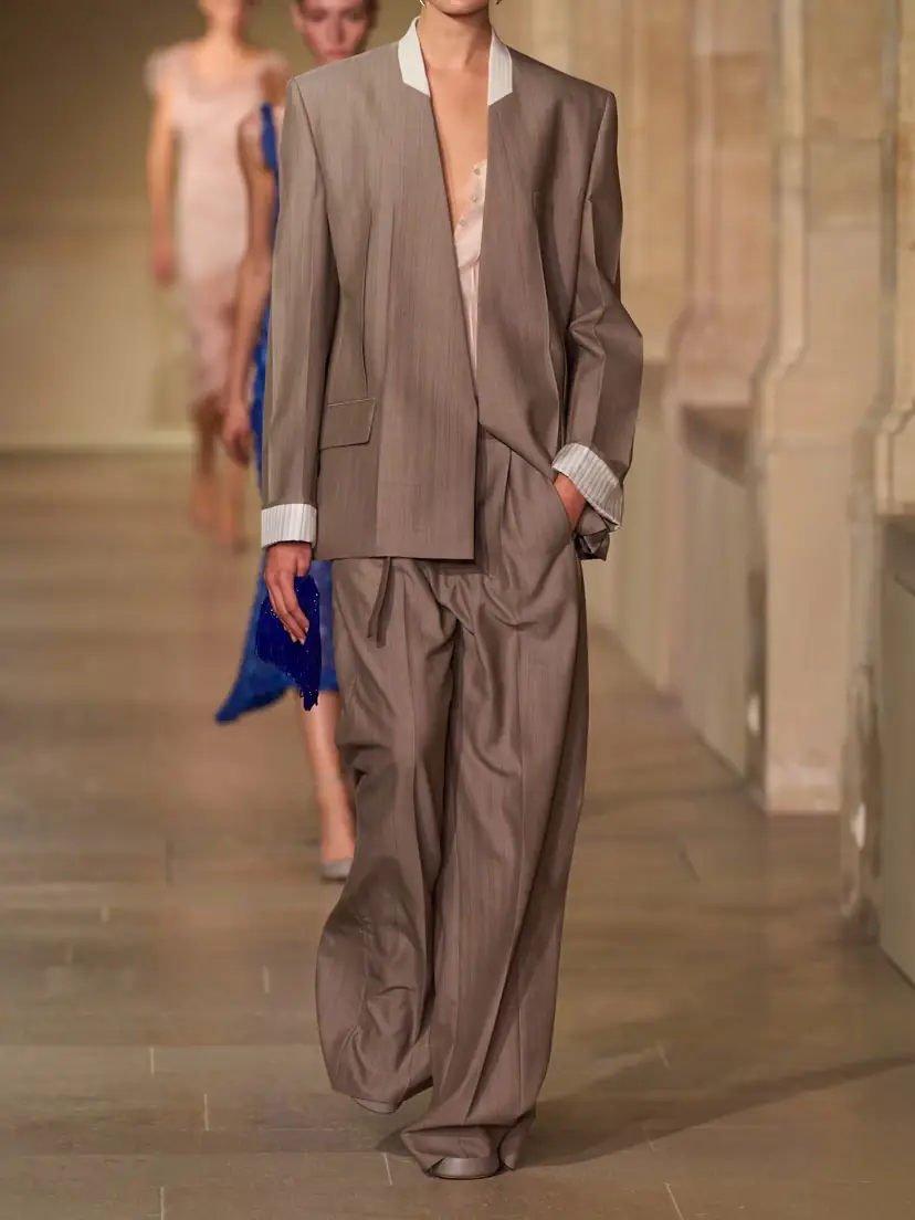Victoria Beckham Pleated Wool Wide-leg Pants | Thumbnail 6 Victoria Beckham Pleated Wool Wide-leg Pants | Thumbnail 6