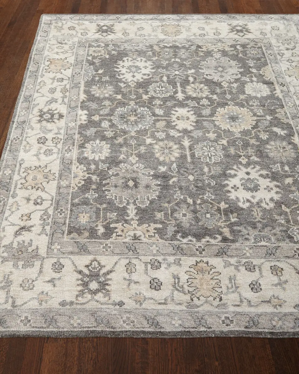 Safavieh Andrea Hand-Knotted Rug | Thumbnail 2 Safavieh Andrea Hand-Knotted Rug | Thumbnail 2