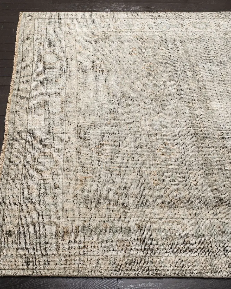 Safavieh Rowan Hand-Knotted Wool Rug | Thumbnail 2