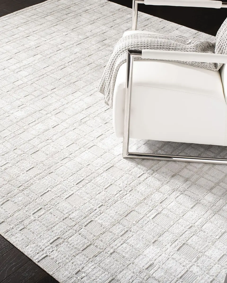 Safavieh White Rock Hand-Loomed Rug | Image 1 Safavieh White Rock Hand-Loomed Rug | Image 1