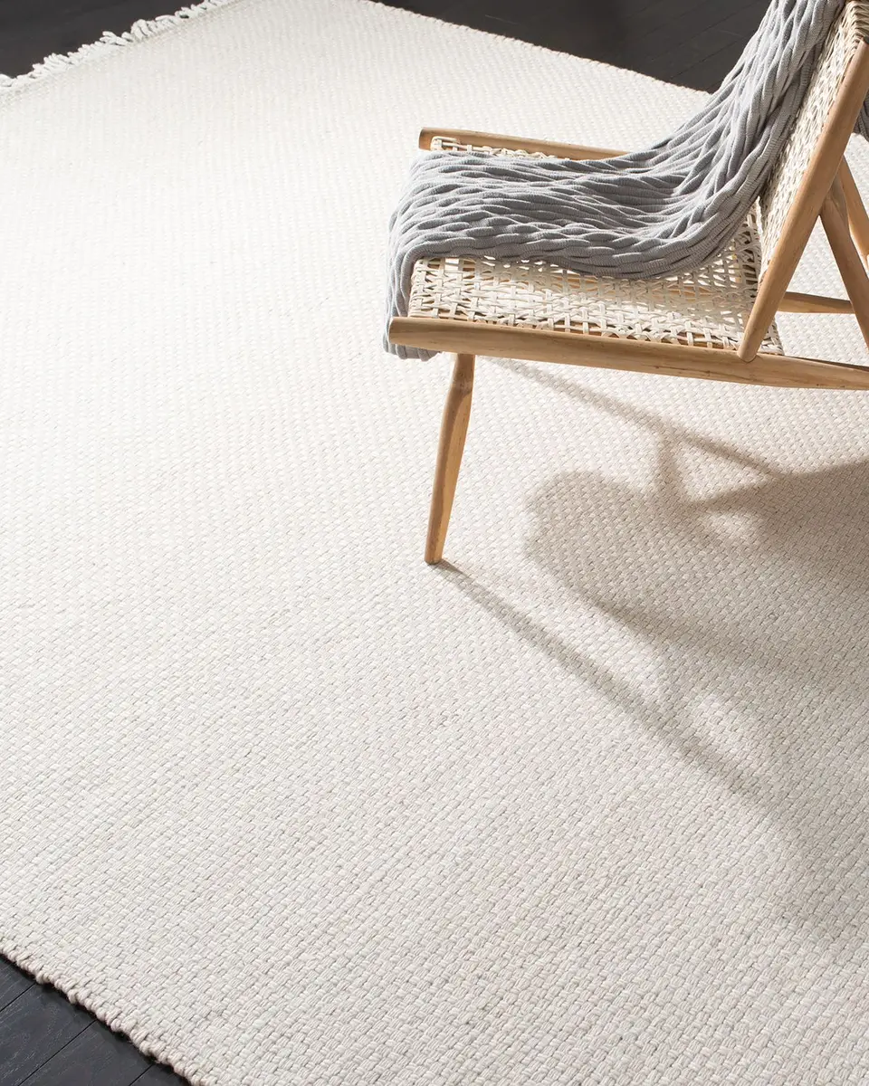 Lauren Ralph Lauren Amalie Bone Hand-Woven Flat Weave Rug | Thumbnail 3 Lauren Ralph Lauren Amalie Bone Hand-Woven Flat Weave Rug | Thumbnail 3
