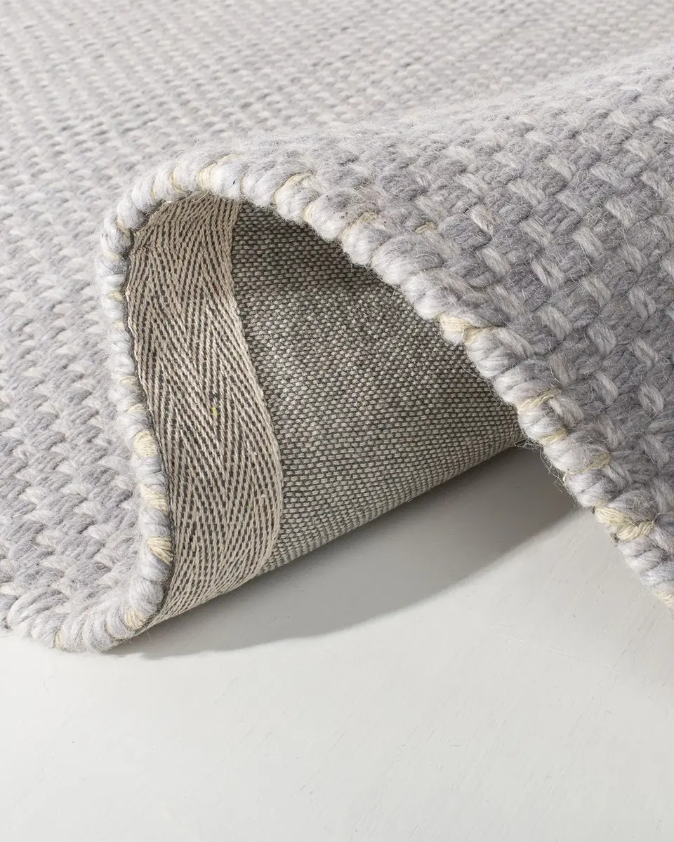 Lauren Ralph Lauren Amalie Pewter Hand-Woven Flat Weave Rug | Thumbnail 4 Lauren Ralph Lauren Amalie Pewter Hand-Woven Flat Weave Rug | Thumbnail 4