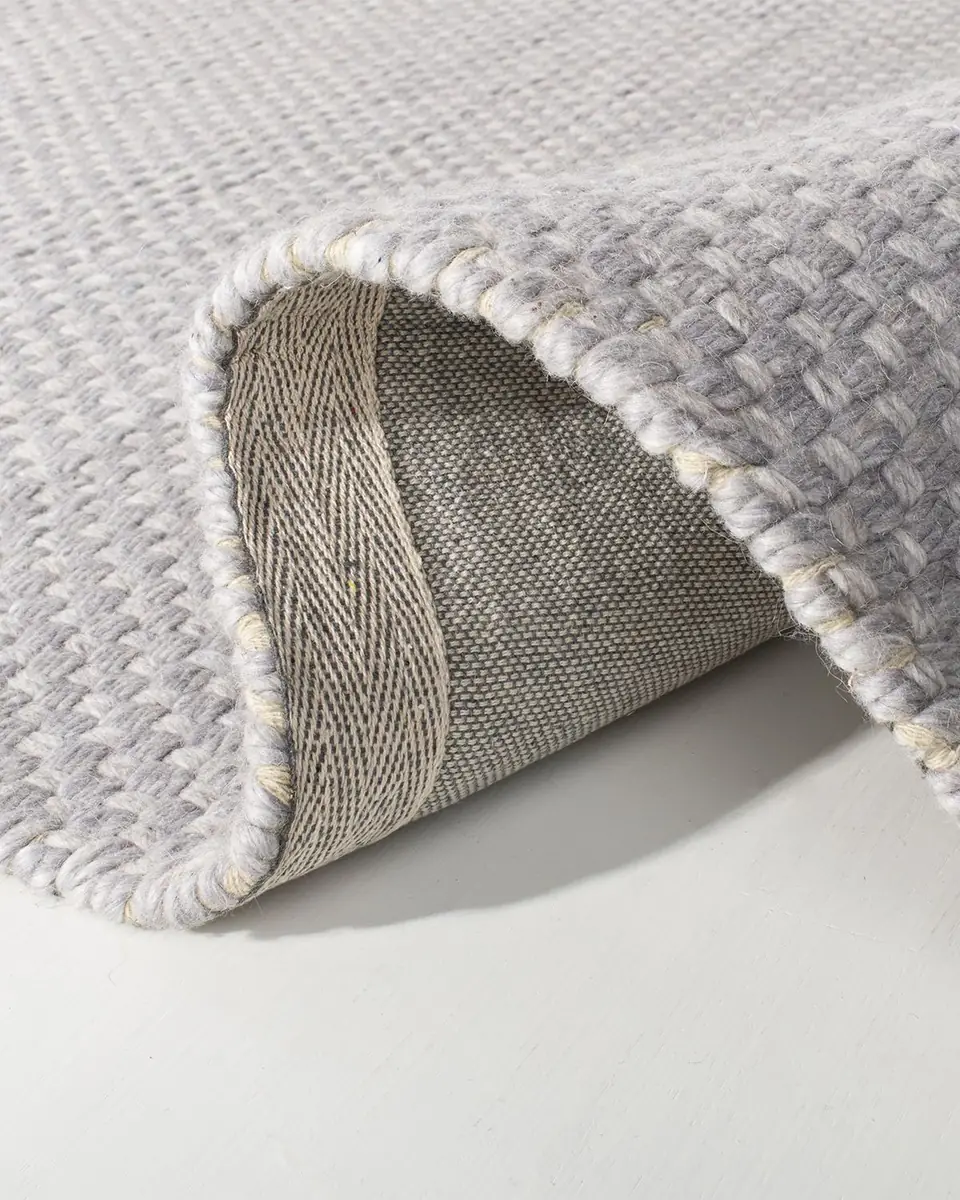 Lauren Ralph Lauren Amalie Pewter Hand-Woven Flat Weave Rug | Thumbnail 4 Lauren Ralph Lauren Amalie Pewter Hand-Woven Flat Weave Rug | Thumbnail 4