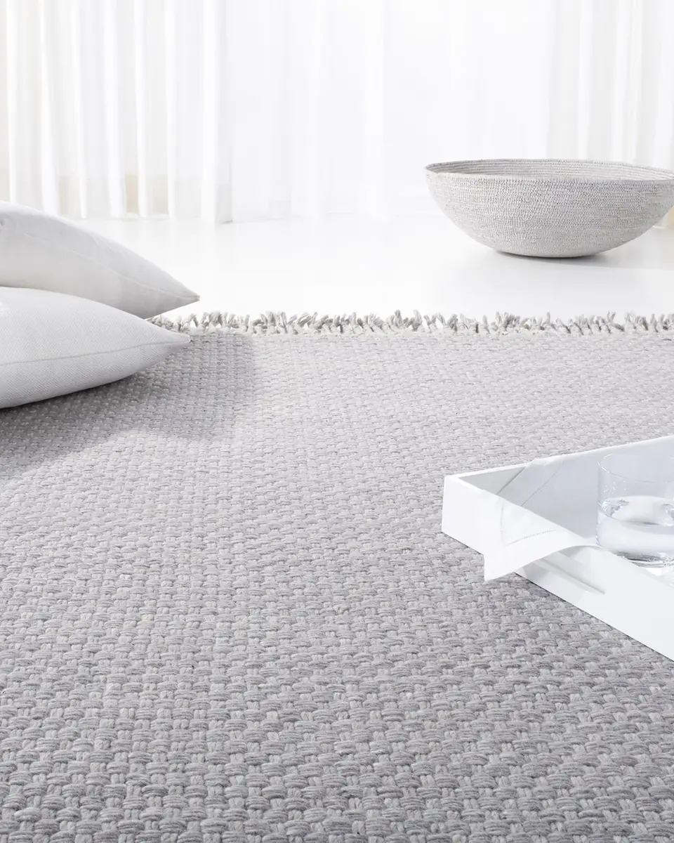 Lauren Ralph Lauren Amalie Pewter Hand-Woven Flat Weave Rug | Thumbnail 5 Lauren Ralph Lauren Amalie Pewter Hand-Woven Flat Weave Rug | Thumbnail 5
