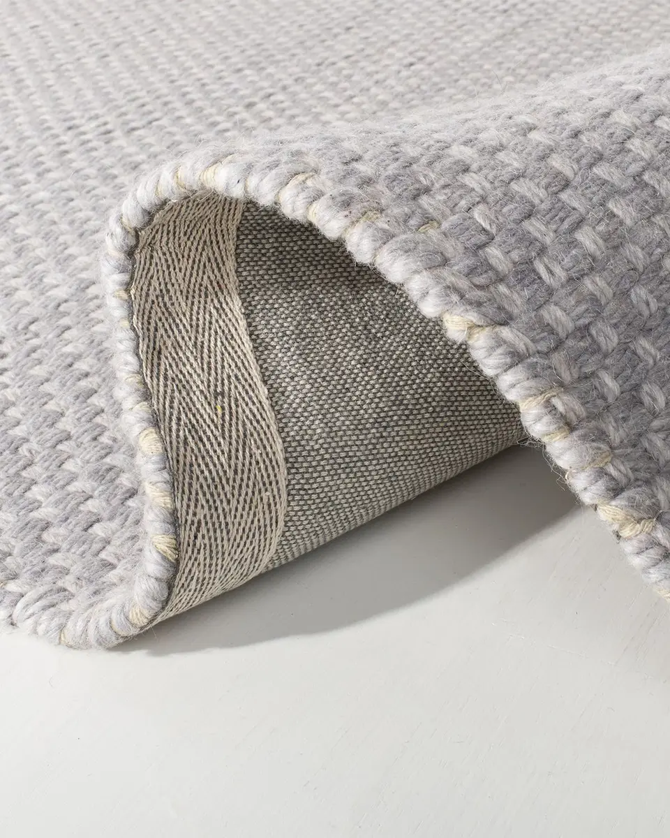 Lauren Ralph Lauren Amalie Pewter Hand-Woven Flat Weave Rug | Thumbnail 4 Lauren Ralph Lauren Amalie Pewter Hand-Woven Flat Weave Rug | Thumbnail 4