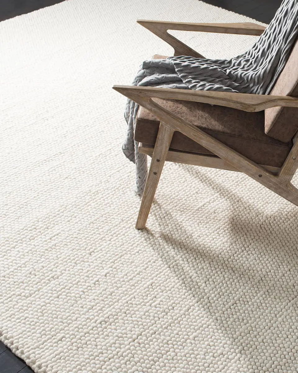 Lauren Ralph Lauren Carisbrooke Hand-Woven Rug | Image 1 Lauren Ralph Lauren Carisbrooke Hand-Woven Rug | Image 1