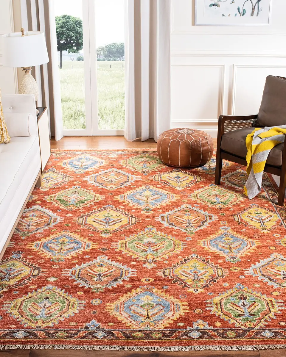 Safavieh Poppy Hand-Knotted Rug | Image 1 Safavieh Poppy Hand-Knotted Rug | Image 1