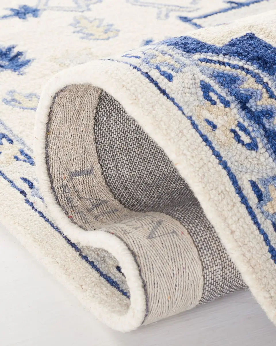 Lauren Ralph Lauren Percy Hand-Woven Rug | Thumbnail 4 Lauren Ralph Lauren Percy Hand-Woven Rug | Thumbnail 4