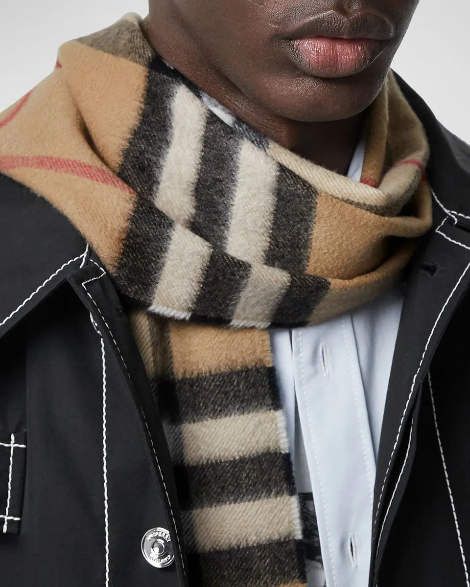 Burberry Men's Giant Check Cashmere Scarf | Thumbnail 7