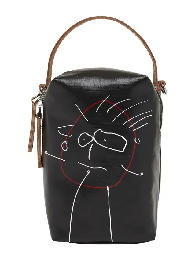 Pili Graphic-Print Canvas Bucket Bag Pili Graphic-Print Canvas Bucket Bag