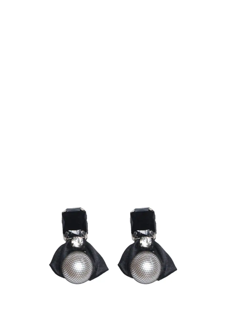 RANJANA KHAN The Audrey Statement Earrings | Thumbnail 3 RANJANA KHAN The Audrey Statement Earrings | Thumbnail 3