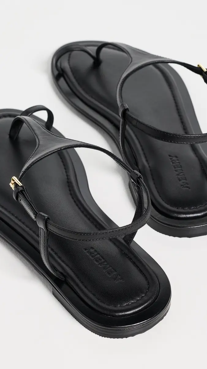 A Emery A. EMERY Alta Sandals Black | Thumbnail 4