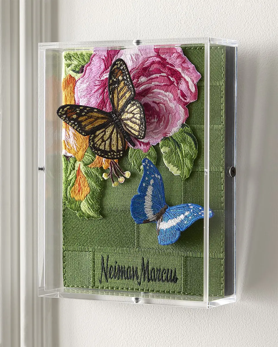 Stephen Wilson Studio "Floral Corner" Petite Embroidered Art | Thumbnail 4 Stephen Wilson Studio "Floral Corner" Petite Embroidered Art | Thumbnail 4