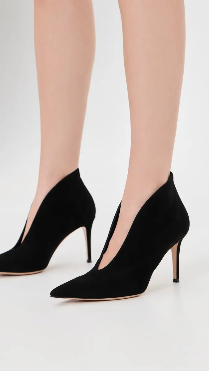Gianvito Rossi Vania Camoscio Heels | Thumbnail 3 Gianvito Rossi Vania Camoscio Heels | Thumbnail 3