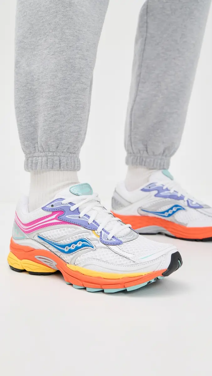 SAUCONY ProGrid Omni 9 Sneakers | Thumbnail 3 SAUCONY ProGrid Omni 9 Sneakers | Thumbnail 3