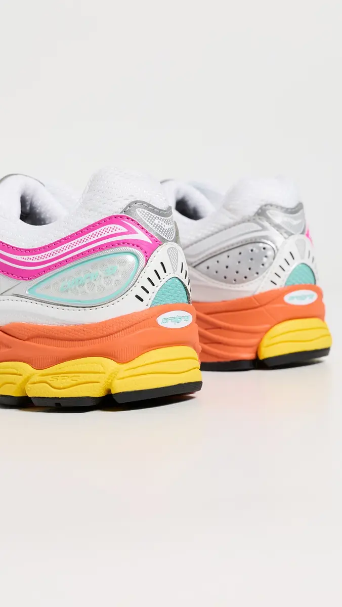 SAUCONY ProGrid Omni 9 Sneakers | Thumbnail 4 SAUCONY ProGrid Omni 9 Sneakers | Thumbnail 4