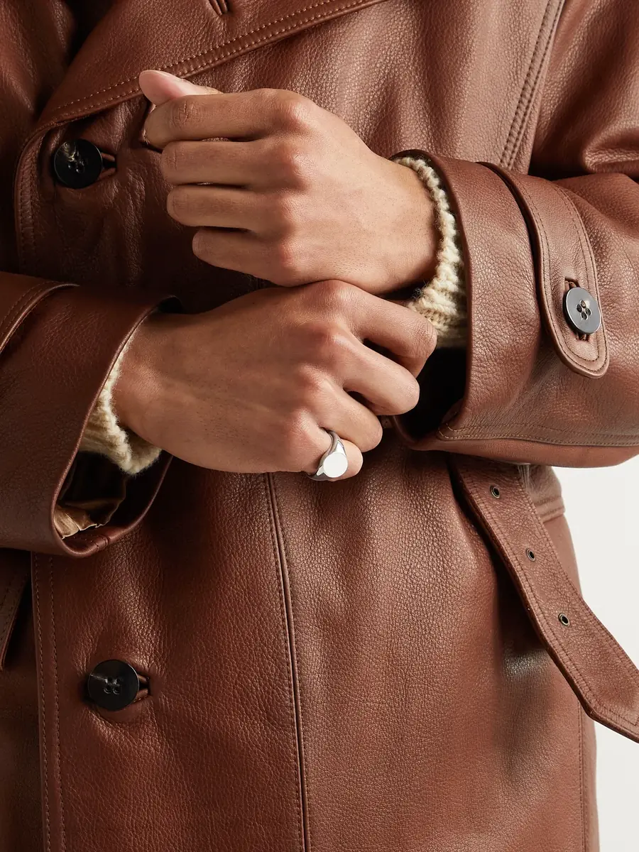 DEAKIN & FRANCIS Sterling Silver Signet Ring - Men | Thumbnail 2 DEAKIN & FRANCIS Sterling Silver Signet Ring - Men | Thumbnail 2