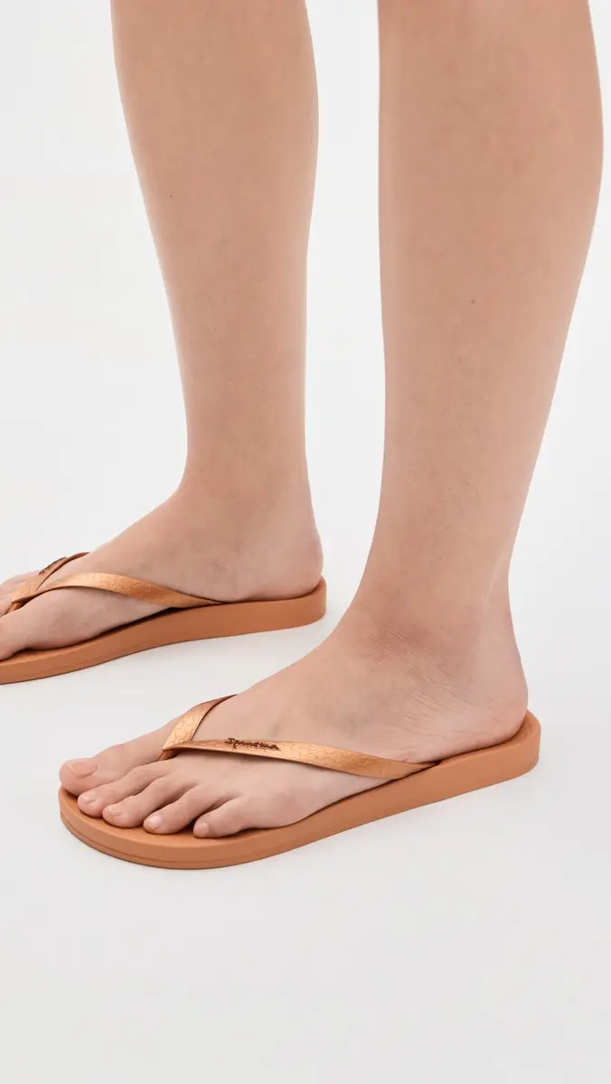 Ipanema Anatomica Tan Fem Sandals | Thumbnail 3