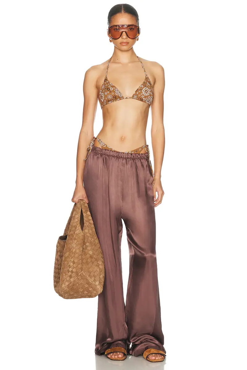 Skims Signature Swim Triangle Bikini Top | Thumbnail 4
