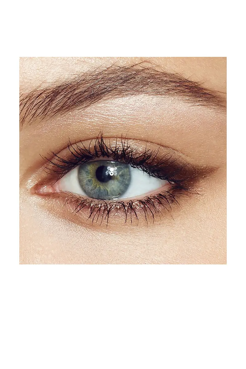 Charlotte Tilbury The Classic Eyeliner | Thumbnail 6 Charlotte Tilbury The Classic Eyeliner | Thumbnail 6