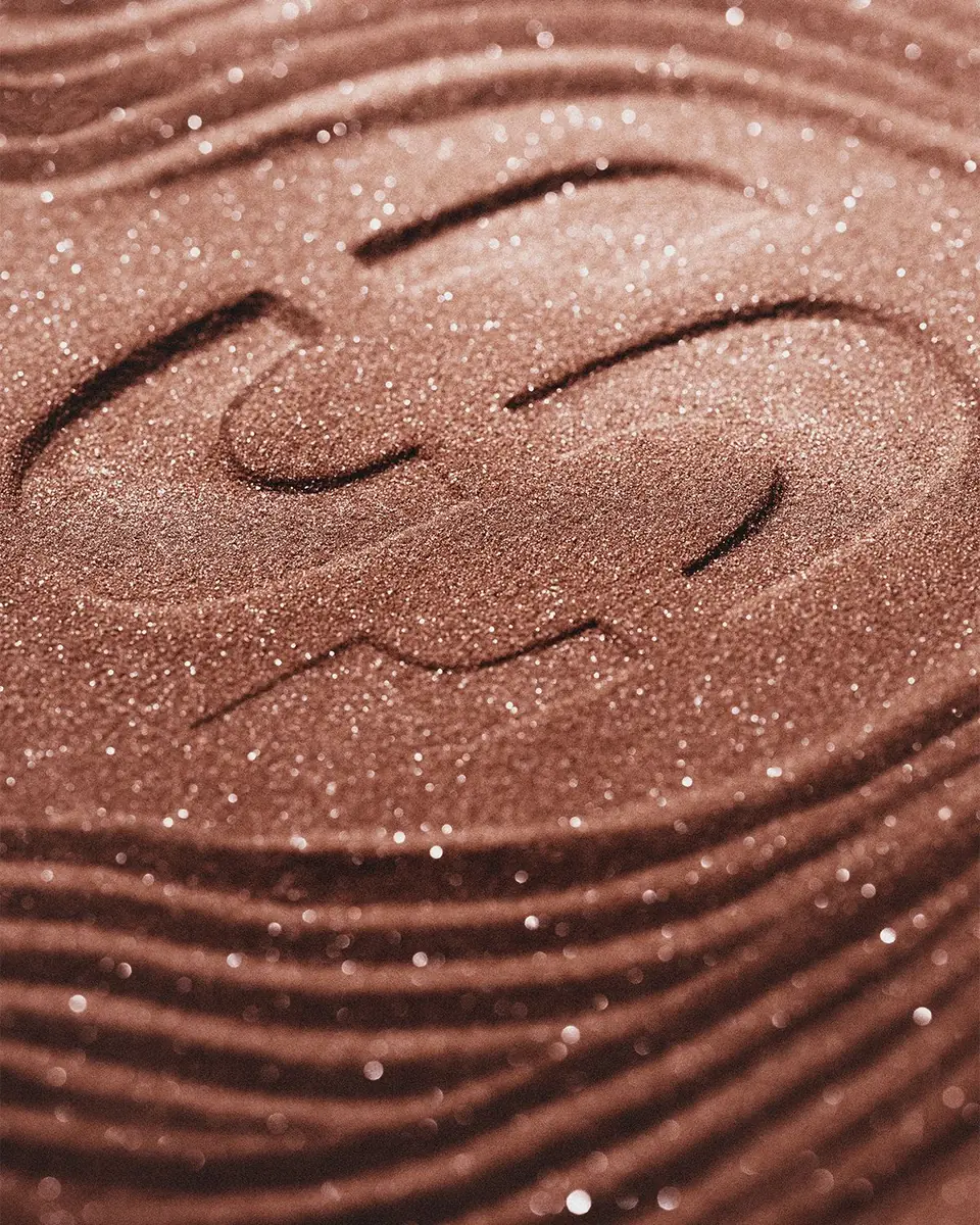 Sisley-Paris Phyto-Touche Illusion D 'Ete Bronzing Gel-Powder | Thumbnail 3 Sisley-Paris Phyto-Touche Illusion D 'Ete Bronzing Gel-Powder | Thumbnail 3