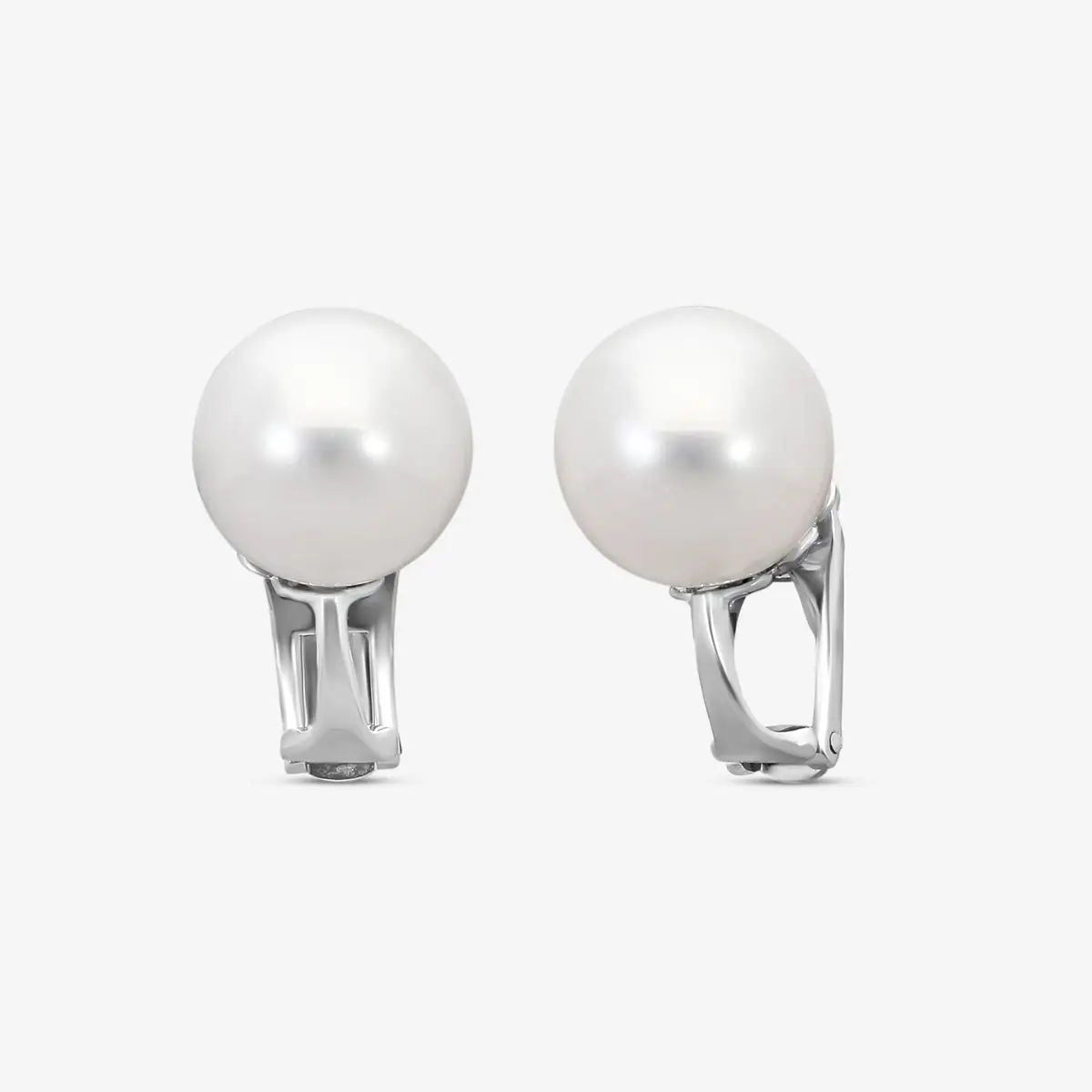 ASSAEL Assael 18K White Gold South Sea Cultured Pearl Clip Earrings by The Solist | Thumbnail 2 ASSAEL Assael 18K White Gold South Sea Cultured Pearl Clip Earrings by The Solist | Thumbnail 2