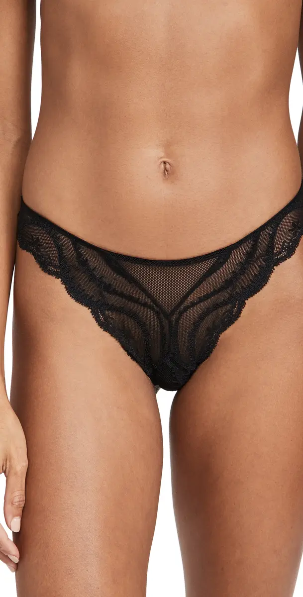 Kiki de Montparnasse Leche Moi Thong