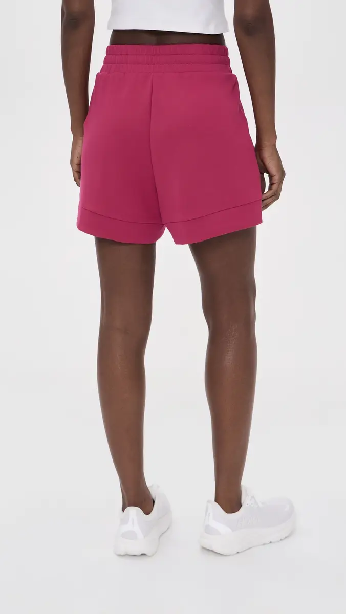 Varley Atrium High Rise Shorts | Thumbnail 3 Varley Atrium High Rise Shorts | Thumbnail 3