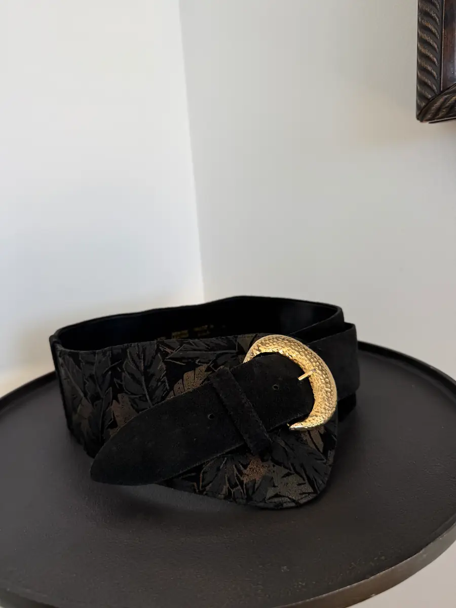 Jen Wonders Studio 80s Belt | Thumbnail 6