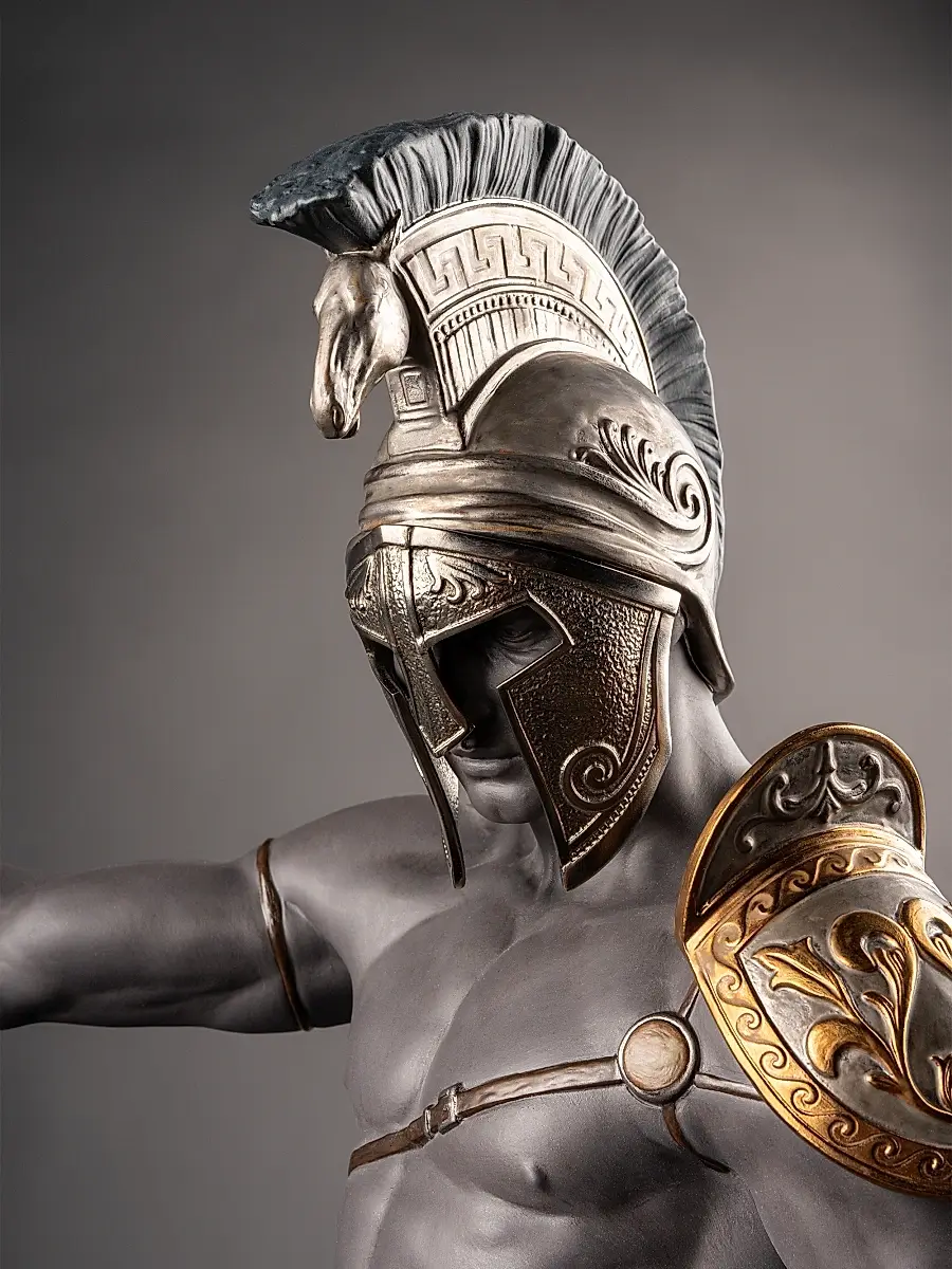 Lladro Spartan Porcelain Statue | Thumbnail 6