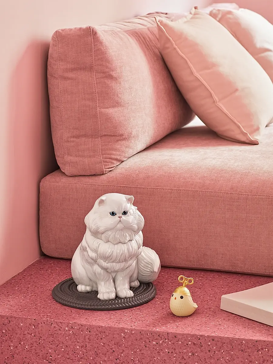 Lladro Persian Cat Figurine | Thumbnail 7 Lladro Persian Cat Figurine | Thumbnail 7