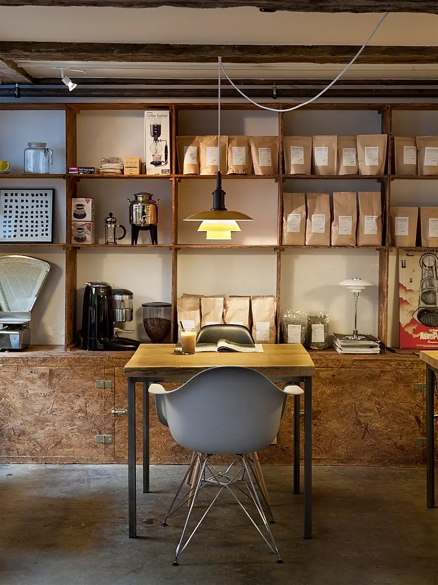 Louis Poulsen PH 2/1 Table Lamp | Thumbnail 8