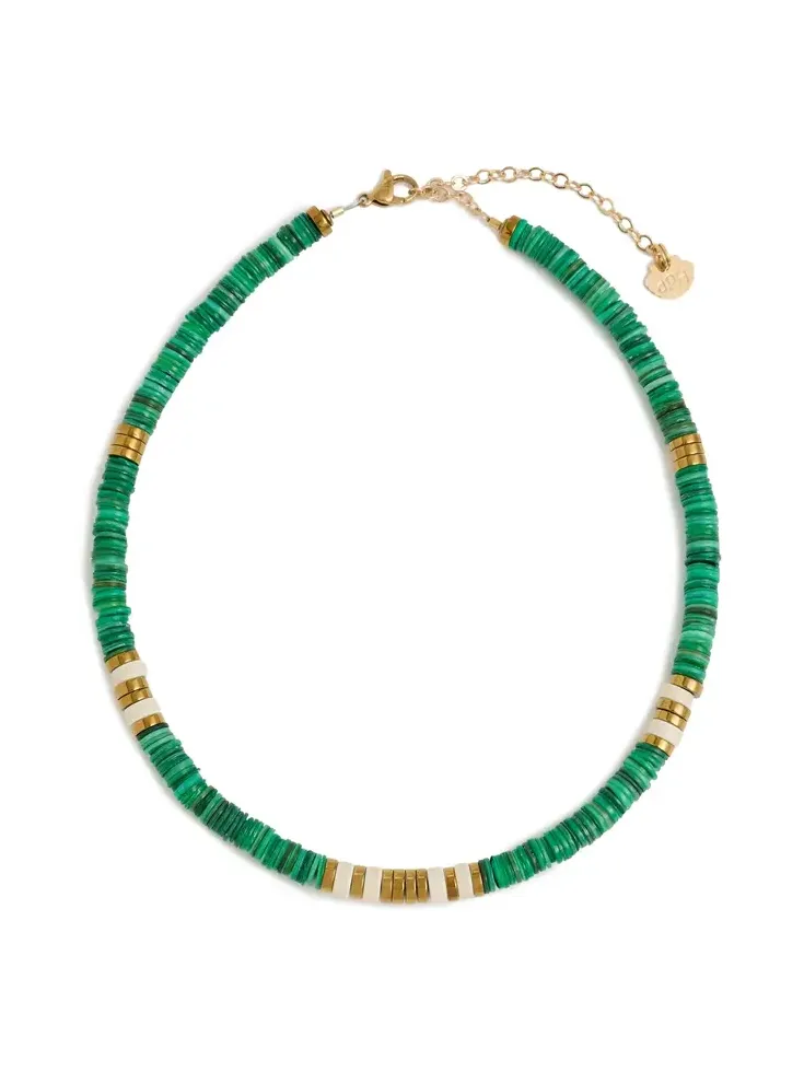 Green Iris Semplate White Necklace Green Iris Semplate White Necklace