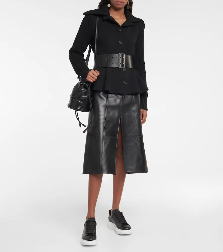 Alexander McQueen Oversized leather sneakers | Thumbnail 5 Alexander McQueen Oversized leather sneakers | Thumbnail 5