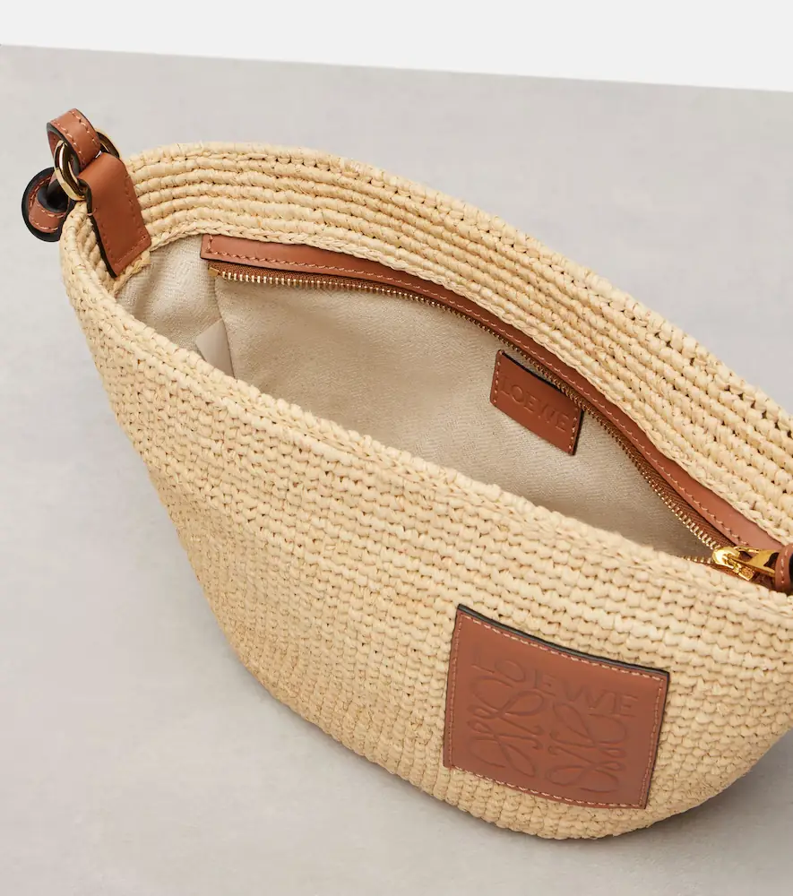 Loewe Paula's Ibiza Slit shoulder bag | Thumbnail 2 Loewe Paula's Ibiza Slit shoulder bag | Thumbnail 2