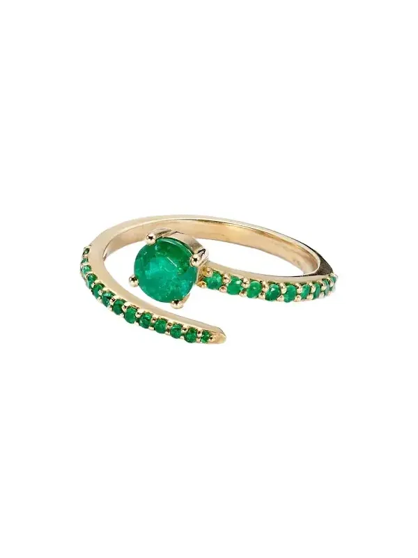 Grass Seed 18kt yellow gold ring with emeralds