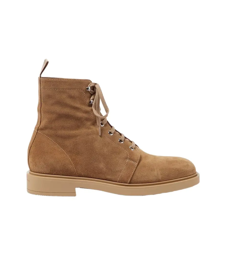 Gianvito Rossi Richard suede desert boots | Image 1 Gianvito Rossi Richard suede desert boots | Image 1