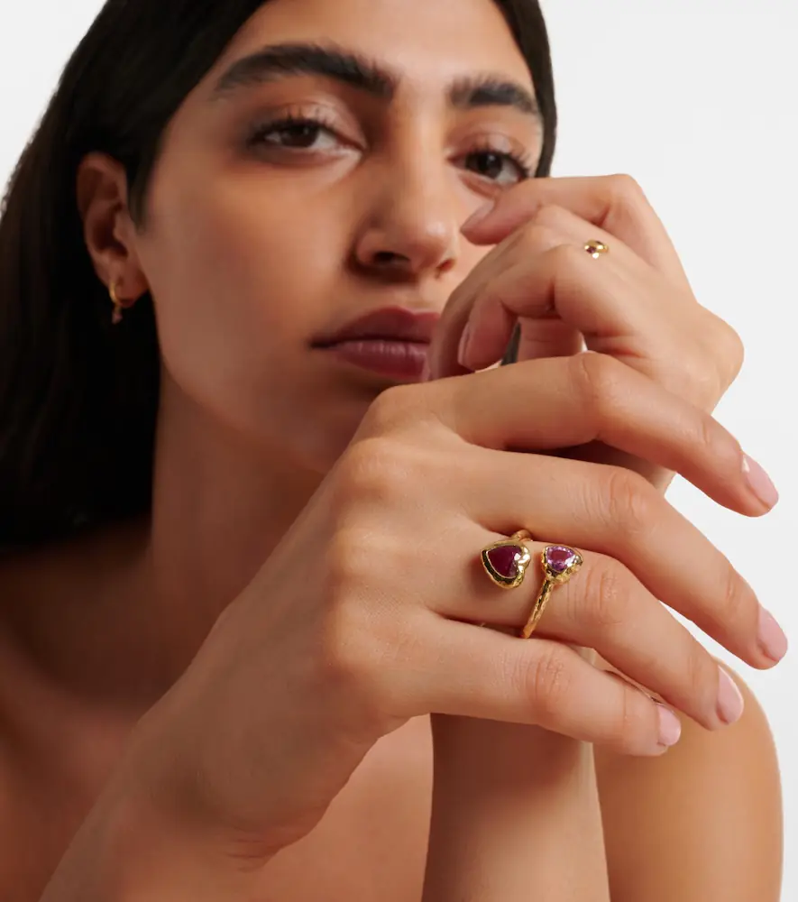 Octavia Elizabeth Moi and Toi 18kt gold ring with sapphires and rubies | Thumbnail 2 Octavia Elizabeth Moi and Toi 18kt gold ring with sapphires and rubies | Thumbnail 2